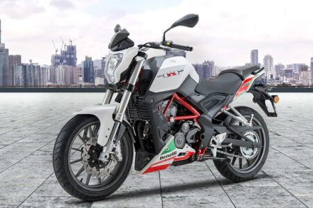 Lebih Galak Dari Yamaha Vixion! Motor Benelli TNT 25 Ternyata Masih Bisa Dikredit, Skema Cicilannya Cuma 400 Ribuan Lebih Galak Dari Yamaha Vixion! Motor Benelli TNT 25 Ternyata Masih Bisa Dikredit, Skema Cicilannya Cuma 400 Ribuan