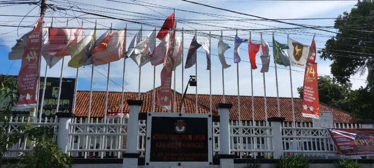 TERPILIH, 5 Komisioner KPU Kuningan, 1 Diantaranya Incumbent