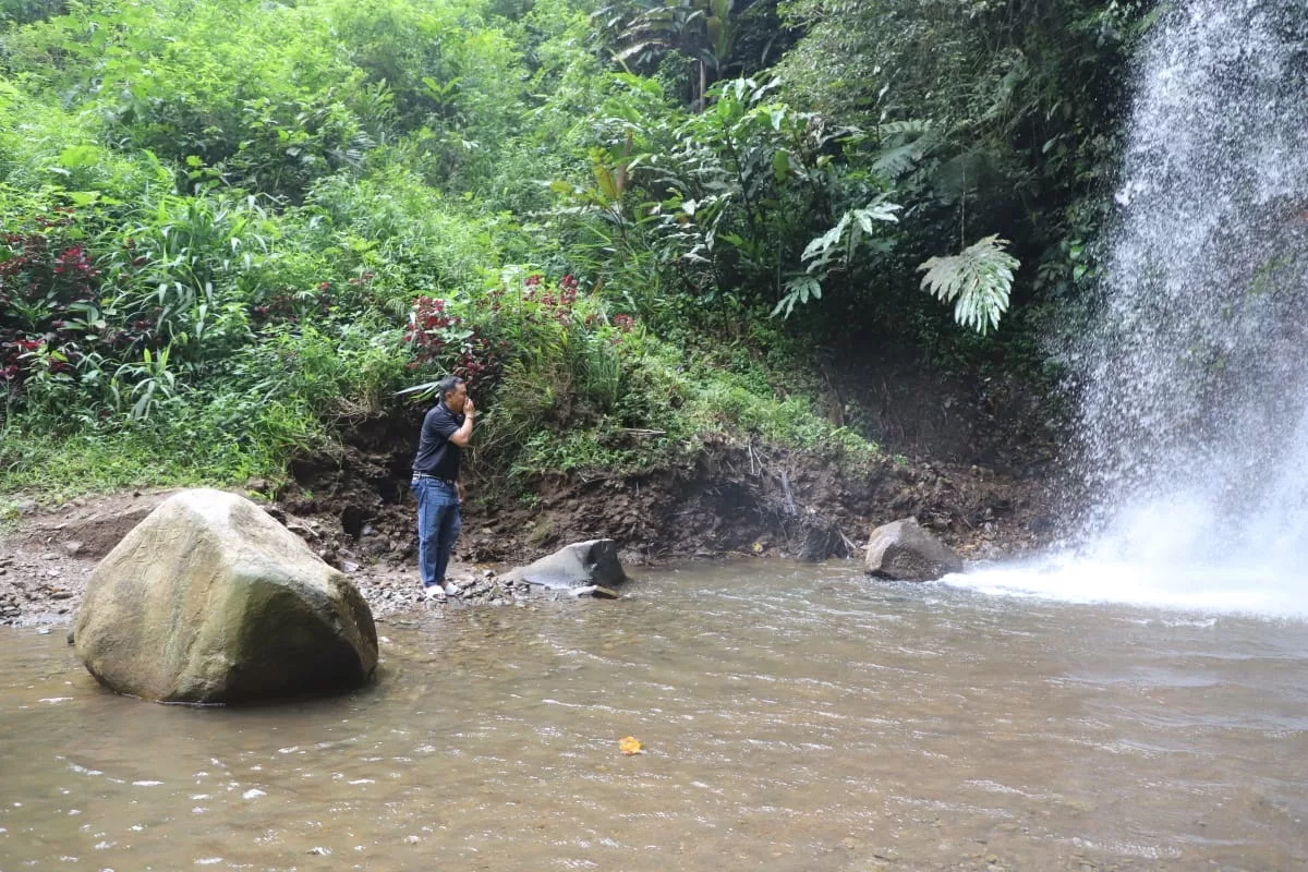 curug cihanyawar garut