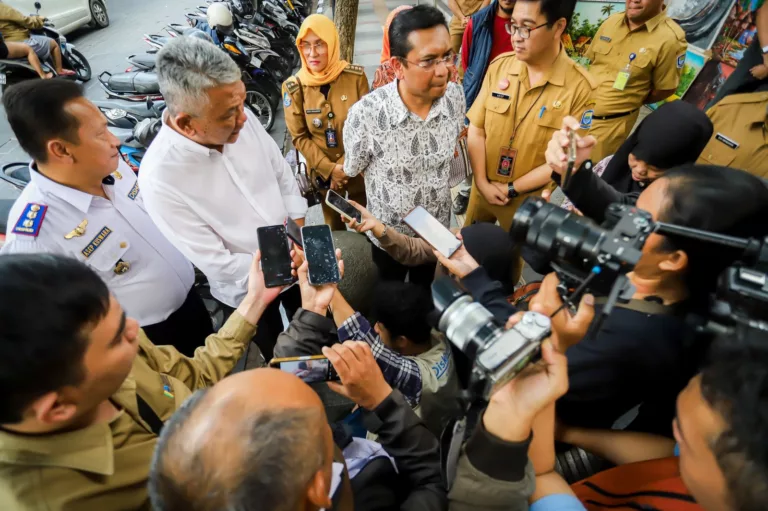 Braga Free Vehicle Segera di Berlaku, Begini Tanggapan DPRD dan Warga Kota Bandung Tedy Rusmawan