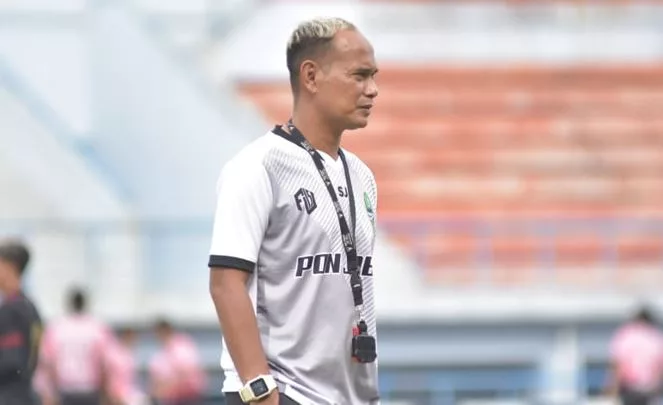 Legenda Persib Bandung Sujana