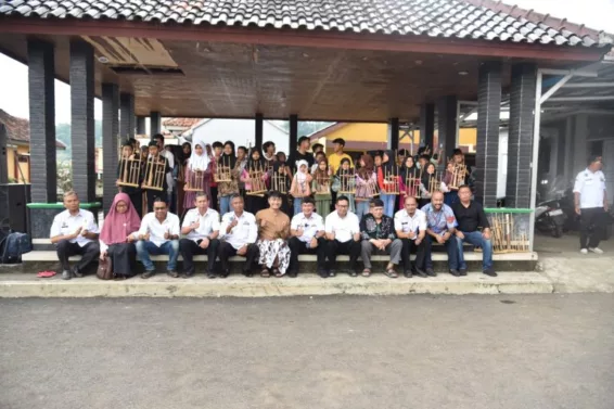 desa wisata cibuntu