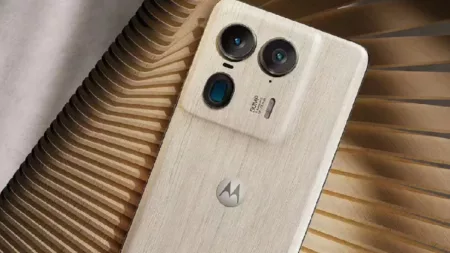 Motorola X50 Ultra Resmi Dirilis di China, Tawarkan Kamera 50 MP dengan Harga Fantastis