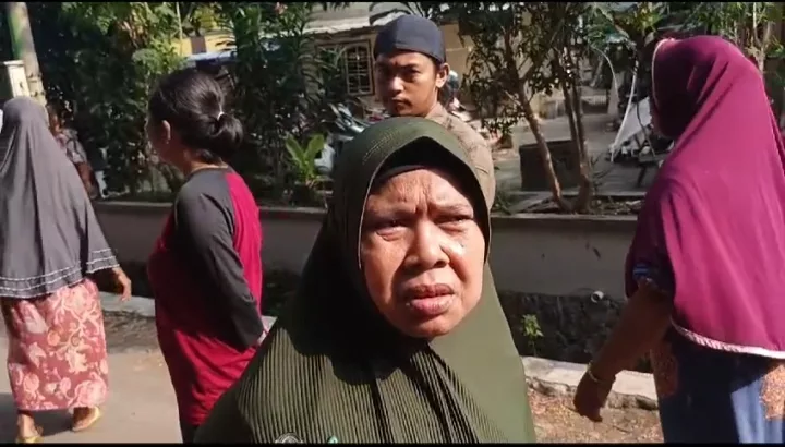 tetangga Pegy bicara