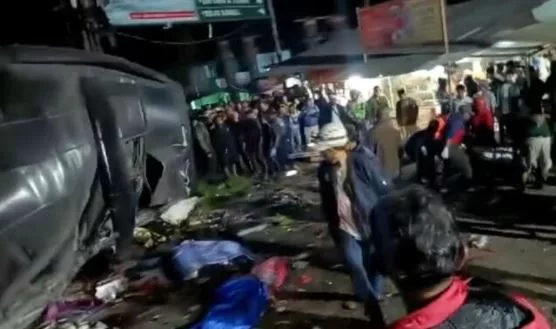 KORBAN BERGELIMPANGAN