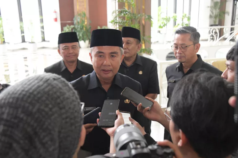 PJ Gubernur Jabar Bey Machmudin benarkan ada 31 Siswa yang Dianulir kelulusannya di PPDB Jabar