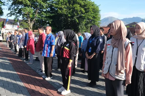 Mengusung Program “Muda Mengabdi Vol 3”, 50 Relawan Adum Mengabdi di Desa Cigadog Garut