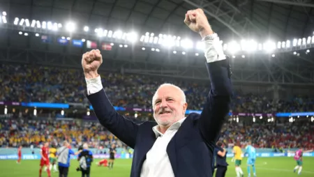 Graham Arnold Resmi Mundur Dari Australia, Karena Indonesia Graham Arnold Resmi Mundur Dari Australia, Karena Indonesia