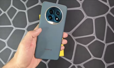 Realme 13 Pro Plus 5G: Kelebihan dan Kekurangan yang Wajib Diketahui Kelebihan dan Kekurangan, Realme 13 Pro Plus 5G (Youtube/Stand Gadget)
