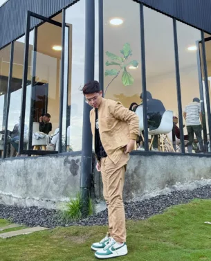 Profil Baim Cilik, CEO Muda di Usia 19 Tahun