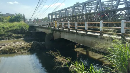 Punya Kisah Heroik, Jembatan Dayeuhkolot Kini Rusak dan Diabaikan Pemprov Jabar Jembatan Geulis Dayeuh Kolot Kabupaten Bandung