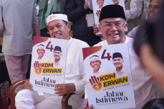 Pasangan Dedi Mulyadi dan Erwan Setiawan