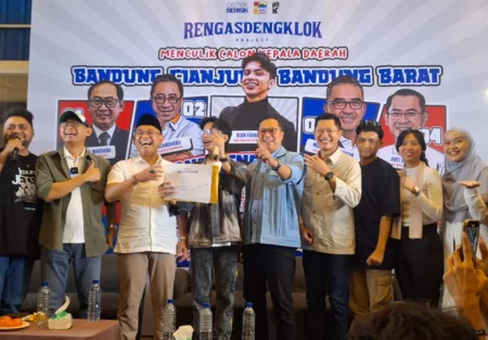 Cawalkot Bandung M Farhan Satu-Satunya Calon yang Tak Hadir di Rengasdengklok Project, Ternyata ini Alasannya Para Calon Kepala Daerah hadir di Rengasdengklok Project di Bagi Kopi Jl. Guntursari Wetan No.22 Kota Bandung kecuali M Farhan pada hari Minggu, 29 September 2024