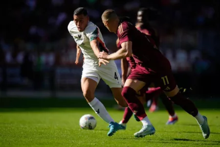 Hasil AS Roma vs Venezia : Kapten Timnas Indonesia Kalah Lagi Hasil AS Roma vs Venezia : Kapten Timnas Indonesia kalah lagi