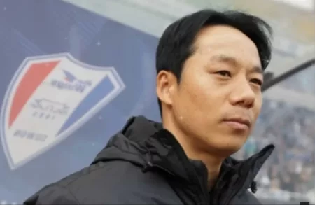 Transformasi Lini Depan Timnas Indonesia di Bawah Asuhan Coach Yeom Ki-hun Transformasi Lini Depan Timnas Indonesia jelang menghadapi Arab Saudi di Tangan Coach Yeom Ki-hun (Youtube/Jendela Timnas)
