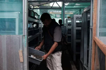 Warga Kecamatan Cinambo Pastikan Sudah Mampu Memilah Sampah cinambo memilah sampah
