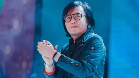 Ari Lasso Resmi Bercerai dengan Vita Dessy Ari Lasso Resmi Bercerai dengan Vita Dessy (instagram @ari_lasso)