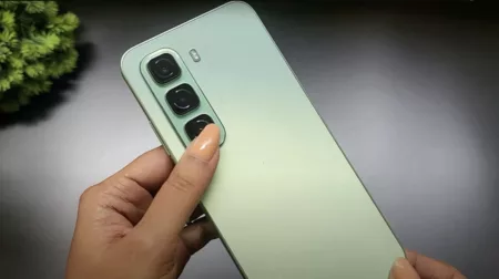 Infinix Hot 50 4G Resmi Rilis: Bawa Chipset Terbaru Cek Informasi Lengkapnya Ilustrasi tampilan Infinix Hot 50 4G (Tangkapan layar Youtube/Pan Channel)