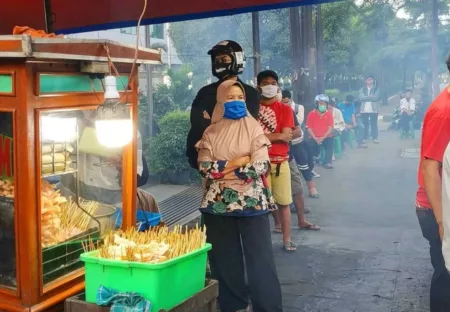 Sate Damri Cinambo Bandung, Sehari Ludes 10 Ribu Tusuk! Sate Damri