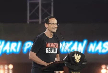 Ramai di Medsos: Terima Kasih Nadiem Makarim Sudah Rusak Pendidikan Kita nadiem makarim