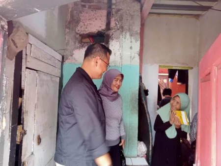 Rumah Layak Huni dan Sanitasi jadi Program Arfi – Yena Mengentaskan Kemiskinan Kota Bandung Calon Walikota Bandung Arfi Rafnialdi