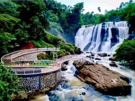 Curug Malela Bandung, Wisata Air Terjun Mirip Niagara Versi Minimalis Yang Mempesona Curug Malela Yang Mempesona, Wisata Air Terjun Daerah Bandung Barat
