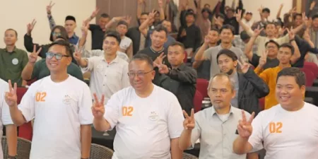 Dukung Haru-Dhani di Pilwalkot Bandung, 58 Ribu Relawan ‘Kahadean’ Diisi Pemilih Zilenial: Kami Optimis Menang Dukung Haru-Dhani di Pilwalkot Bandung, 58 Ribu Relawan 'Kahadean' Siap Gaet Pemilih Zilenial: Kami Optimis