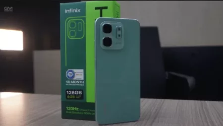 Kelebihan dan Kekurangan Infinix Hot 50i: Cek Dulu Baru Beli! kekurangan Infinix Hot 50i (Tangkap Layar Youtube/Gadget Me)