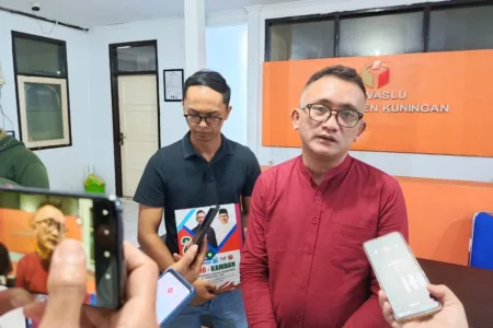 Dugaan Pelanggaran di Pilbup Kuningan, 30.899 Surat Suara Tidak Sah Dugaan Pelanggaran di Pilbup Kuningan, 30.899 Surat Suara Tidak Sah