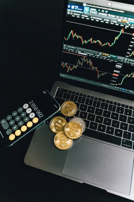 Emas vs Bitcoin: Saat Bitcoin Sentuh Rp 1,45 Miliar Emas vs Bitcoin Saat Bitcoin Sentuh Rp 1,45 Miliar