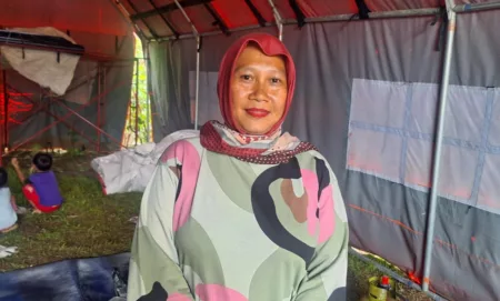 Korban Banjir di Bandung Minta Pemerintah Perbaiki Tanggul dan Normalisasi Sungai Korban Banjir di Bandung Minta Pemerintah Perbaiki Tanggul dan Normalisasi Sungai