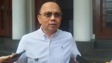 Pemkot Bandung Bersiap Operasikan BRT, Pusat Terminalnya di Alun-alun Pemkot Bandung Bersiap Operasikan BRT, Pusat Terminalnya di Alun-alun