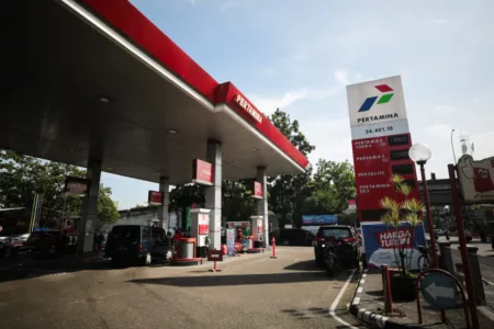 Pemerintah Pastikan Harga BBM Tidak Naik, Stok Nasional Aman Pertamina dan Pemkot Bandung Pastikan Ketersediaan BBM Jelang Libur Nataru