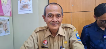 Kelurahan Cicadas Akan Rehabilitasi Gorong-Gorong di Jalan Ahmad Yani untuk Cegah Banjir Sekertaris Kelurahan Cicadas, Rustaman