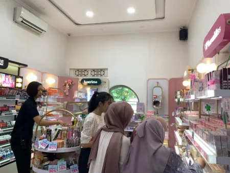 Makeupuccino: Surganya Para Teteh di Bandung makeupuccino