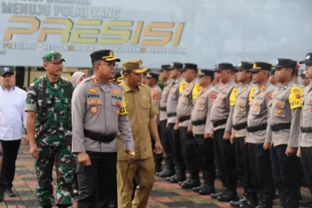 Siap Amankan TPS di Pilkada 2024, Ratusan Personel Polres Tasikmalaya Kota Dikerahkan Kapolres Tasikmalaya Kota, AKBP Joko Sulistiono