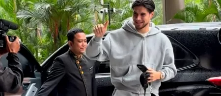 Kevin Diks Telah Tiba di Indonesia, Siap Tempur Hadapi Jepang Kevin Diks Telah Tiba di Indonesia, Siap Tempur Hadapi Jepang