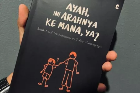 Buku Viral di TikTok ‘Ayah Ini Arahnya ke Mana Ya?’ Menceritakan Isu Fatherless Buku Viral di TikTok ‘Ayah, Ini Arahnya ke Mana, Ya?’ Menceritakan Isu Fatherless (instagramz@khoirultriann)