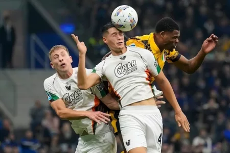 Inter Milan vs Venezia : Jay Idzes Cs Bertekuk Lutut di Giuseppe Meazza Inter Milan vs Venezia : Jay Idzes Cs Bertekuk Lutut di Giuseppe Meazza