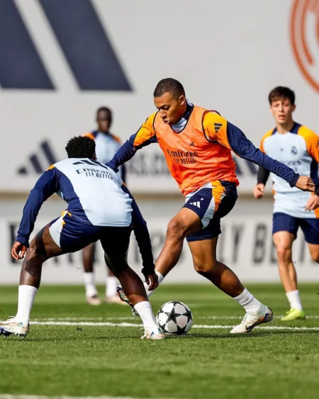 Real Madrid vs Osasuna: Misi El Real Menjaga Harga Diri di Santiago Bernabeu Real Madrid akan menjamu Osasuna di Santiago Bernabeu pada lanjutan LaLiga 2024/2025 pukul 20.00 WIB