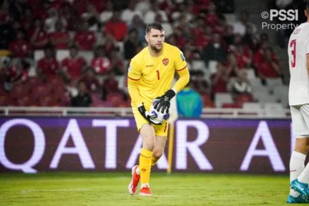 6 Syarat Jadi Kiper Timnas Indonesia Versi Asisten STY Kiper Timnas Indonesia, Maarten Paes