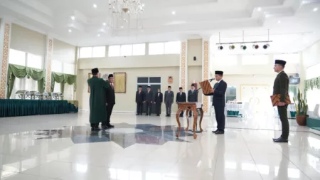 Bupati Bandung Lantik Kadisdik Baru, Fokus Pelayanan Pendidikan Lebih Optimal