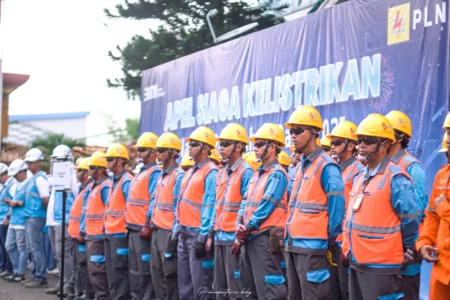 PLN UID Jabar Gelar Apel Siaga, Pastikan Keandalan Pasokan Listrik di Jawa Barat Selama Nataru PLN UID Jabar Gelar Apel Siaga, Pastikan Keandalan Pasokan Listrik di Jawa Barat