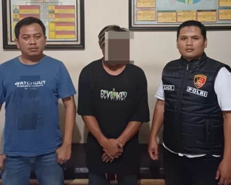 Polsek Kadungora Amankan Pria Terlibat Pencurian Kabel Fiber Optik di Garut Polsek Kadungora Amankan Pria Terlibat Pencurian Kabel Fiber Optik
