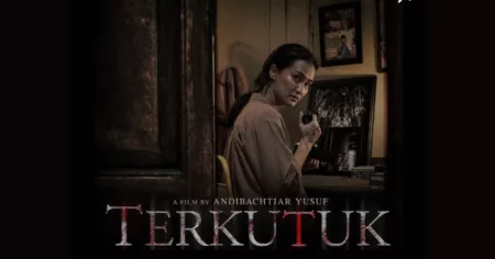 Film Horor Terbaru! Sinopsis Film Terkutuk: Teror Mencekam dari Paket Misterius Sinopsis film Terkutuk yang baru rilis di Bioskop Tanah Air