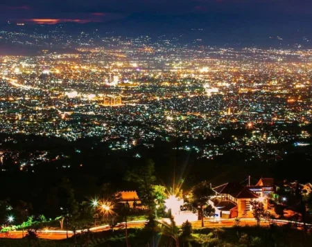 Bingung Nyari Tempat Wisata yang Buka 24 Jam? Berikut 5 Rekomendasi Wisata di Bandung yang buka 24 jam Buat Kamu!! Bingung Nyari Tempat Wisata yang Buka 24 Jam? Berikut 5 Rekomendasi Wisata di Bandung yang buka 24 jam Buat Kamu!!