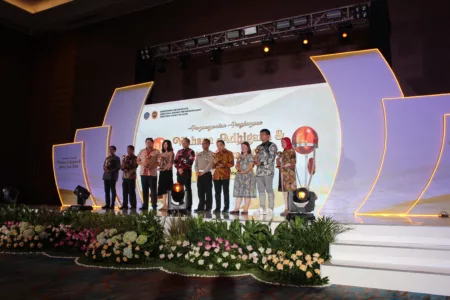 PO Bus Pariwisata Suryaputra Sukses Raih Penghargaan Wahana Adhigana Tahun 2024 PO Bus Pariwisata Suryaputra Sukses Raih Penghargaan Wahana Adhigana Tahun 2024