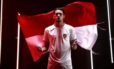 Bek Andalan Timnas Indonesia, Justin Hubner Alami Gegar Otak !!! Bek Andalan Timnas Indonesia, Justin Hubner Alami Gegar Otak Akibat Cidera Kepala!