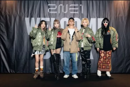 Setelah Collab Dengan BTS, Taka One Ok Rock Tonton Konser 2NE1!