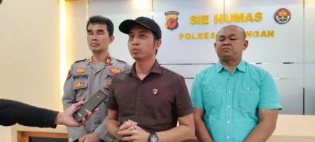 AK Pemilik Ponpes dan Guru Ngaji di Ciawigebang Cabuli Belasan Santriwati ak-pemilik-ponpes-dan-guru-ngaji-di-ciawigebang-cabuli-belasan-santriwati